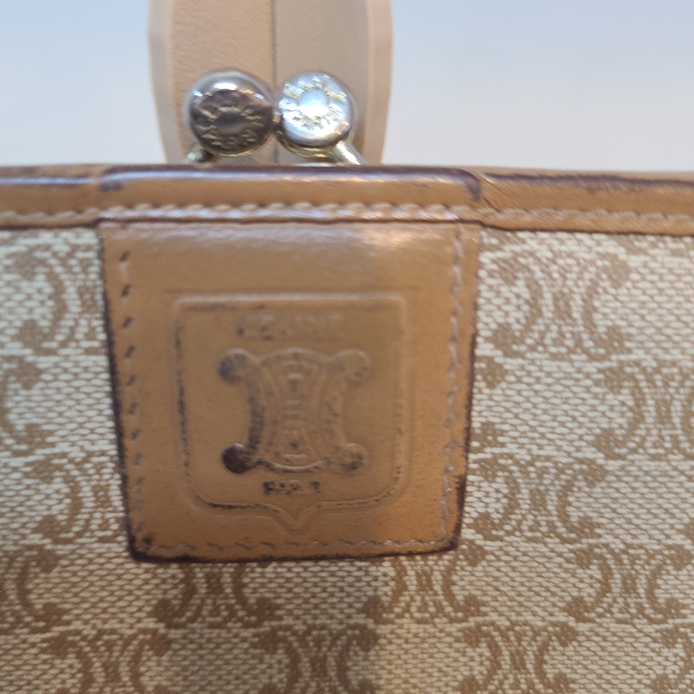 Celine Vintage Kisslock Tan and Brown  Wallet Fair - Picture 3 of 11